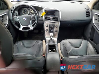 Zdjęcie 8 z 13 samochodu: 2013 VOLVO XC60 T6 VIN:YV4902DZXD2387126 - miniatura