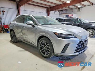 Czwarte zdjęcie samochodu z boku: 2024 LEXUS RX 350 PREMIUM VIN:2T2BAMCA6RC083496 - miniatura