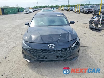 Piąte zdjęcie samochodu w środku: 2022 HYUNDAI ELANTRA SEL VIN:5NPLS4AG9NH057530 - miniatura