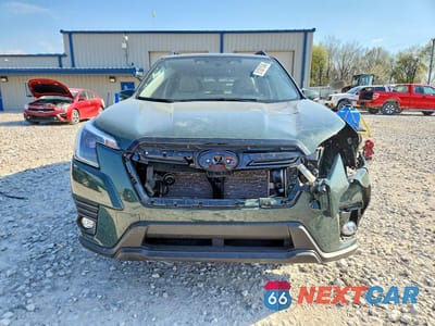 Piąte zdjęcie samochodu w środku: 2024 SUBARU FORESTER LIMITED VIN:JF2SKALC5RH510696 - miniatura