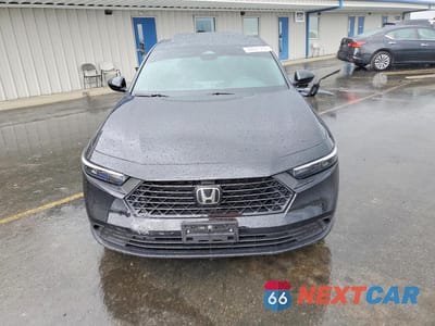 Piąte zdjęcie samochodu w środku: 2025 HONDA ACCORD HYBRID SPORT VIN:1HGCY2F52SA091792 - miniatura