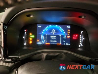 Zdjęcie 9 z 13 samochodu: 2025 TOYOTA CAMRY SE VIN:4T1DAACK4SU605731 - miniatura