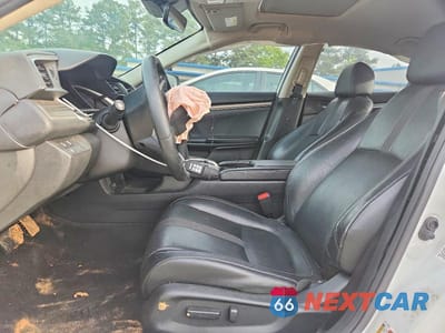 Zdjęcie 7 z 12 samochodu: 2019 HONDA CIVIC EXL VIN:19XFC1F74KE015672 - miniatura