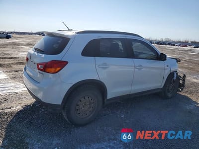 Trzecie zdjęcie samochodu z tyłu: 2016 MITSUBISHI RVR VIN:JA4AJ4AW3GZ608686 - miniatura