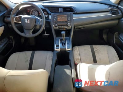Zdjęcie 8 z 12 samochodu: 2018 HONDA CIVIC LX VIN:2HGFC2F55JH509791 - miniatura