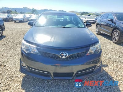 Piąte zdjęcie samochodu w środku: 2014 TOYOTA CAMRY SE SPORT VIN:4T1BF1FK0EU817325 - miniatura