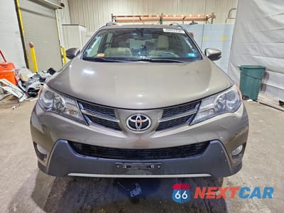 Piąte zdjęcie samochodu w środku: 2015 TOYOTA RAV4 LIMITED VIN:2T3DFREV6FW294243 - miniatura