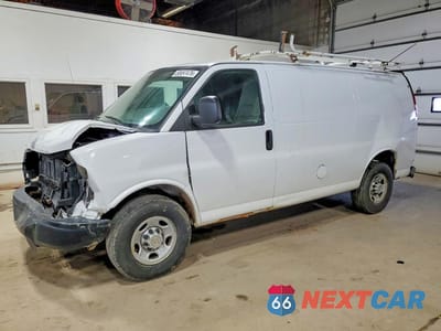 2013 CHEVROLET EXPRESS G2500 1GCWGFCA8D1128435 - główne zdjęcie licytacji z USA - miniatura