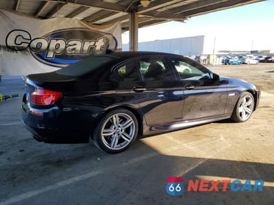 Trzecie zdjęcie samochodu z tyłu: 2013 BMW 550 I VIN:WBAFR9C56DD226888 - miniatura