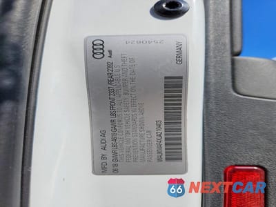 Zdjęcie 12 z 12 samochodu: 2018 AUDI A4 PREMIUM VIN:WAUKMAF4XJA210403 - miniatura