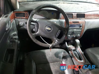 Zdjęcie 8 z 12 samochodu: 2010 CHEVROLET IMPALA LT VIN:2G1WB5EN3A1192633 - miniatura