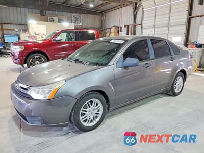 2009 FORD FOCUS SE 1FAHP35N69W260942 - główne zdjęcie licytacji z USA - miniatura
