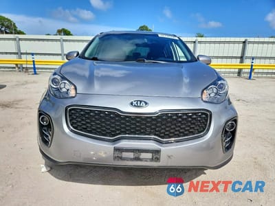 Piąte zdjęcie samochodu w środku: 2019 KIA SPORTAGE LX VIN:KNDPMCAC2K7591875 - miniatura