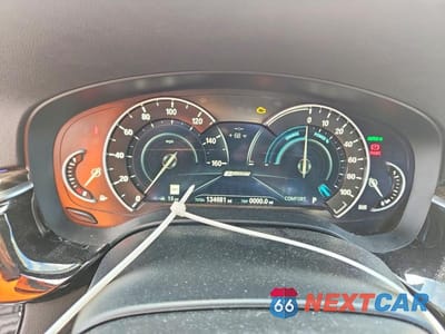 Zdjęcie 9 z 12 samochodu: 2018 BMW 530E VIN:WBAJA9C59JB251714 - miniatura