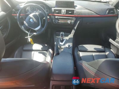 Zdjęcie 8 z 12 samochodu: 2013 BMW 335 I VIN:WBA3A9C50DF475573 - miniatura
