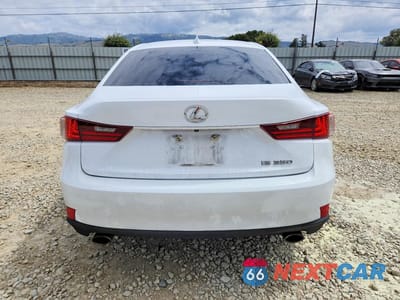 Zdjęcie 6 z 12 samochodu: 2014 LEXUS IS 350 VIN:JTHBE1D22E5004815 - miniatura