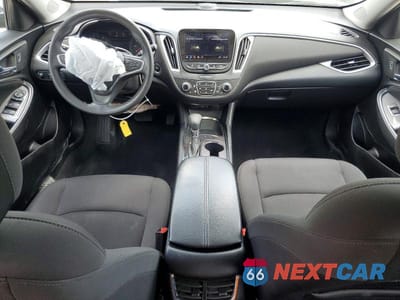 Zdjęcie 8 z 12 samochodu: 2022 CHEVROLET MALIBU LT VIN:1G1ZD5ST3NF117729 - miniatura