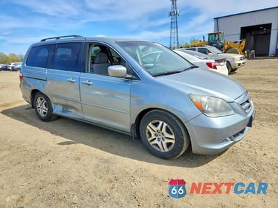 Czwarte zdjęcie samochodu z boku: 2006 HONDA ODYSSEY EX VIN:5FNRL38406B105896 - miniatura