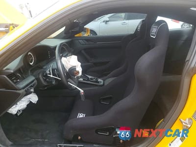 Zdjęcie 7 z 11 samochodu: 2022 PORSCHE 911 GT3 VIN:WP0AC2A99NS270649 - miniatura