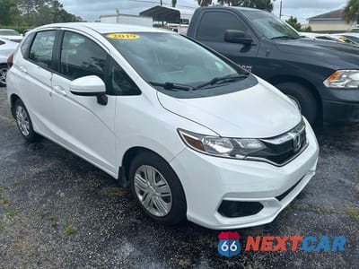 2019 HONDA FIT LX 3HGGK5H48KM702520 - główne zdjęcie licytacji z USA - miniatura