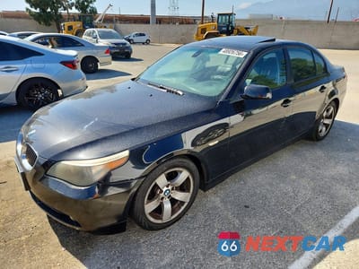 2007 BMW 525 I WBANE53527CW67766 - główne zdjęcie licytacji z USA - miniatura