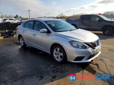 Czwarte zdjęcie samochodu z boku: 2018 NISSAN SENTRA S VIN:3N1AB7AP4JY231528 - miniatura