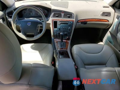 Zdjęcie 8 z 13 samochodu: 2007 VOLVO V70 VIN:YV1SW612371654502 - miniatura