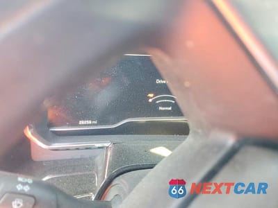 Zdjęcie 9 z 11 samochodu: 2023 CHEVROLET SILVERADO K1500 LT-L VIN:3GCPDKEK1PG239572 - miniatura