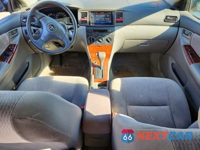 Zdjęcie 8 z 12 samochodu: 2005 TOYOTA COROLLA LE VIN:2T1BR32E75C409280 - miniatura