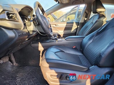 Zdjęcie 7 z 12 samochodu: 2020 TOYOTA CAMRY SE VIN:4T1G11AK7LU354432 - miniatura