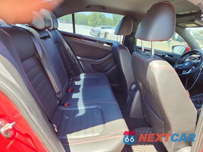 Zdjęcie 10 z 11 samochodu: 2017 VOLKSWAGEN JETTA GLI VIN:3VW4T7AJ7HM262676 - miniatura