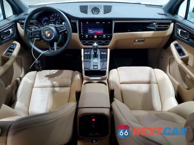 Zdjęcie 8 z 13 samochodu: 2024 PORSCHE MACAN BASE VIN:WP1AA2A54RLB20188 - miniatura