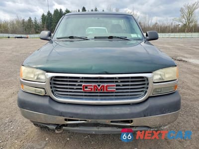 Piąte zdjęcie samochodu w środku: 2001 GMC SIERRA C2500 HEAVY DUTY VIN:1GTHC24U41E345099 - miniatura