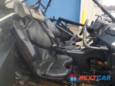 Piąte zdjęcie samochodu w środku: 2022 POLARIS RZR UTILITY VEHICLE VIN:3NSRAE929NF357903 - miniatura