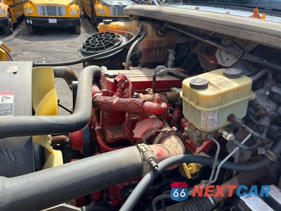 Zdjęcie 7 z 10 samochodu: 2015 FREIGHTLINER CHASSIS B2B VIN:4UZABRDU7FCGJ8499 - miniatura