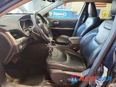 Zdjęcie 7 z 12 samochodu: 2014 JEEP CHEROKEE TRAILHAWK VIN:1C4PJMBS3EW131333 - miniatura