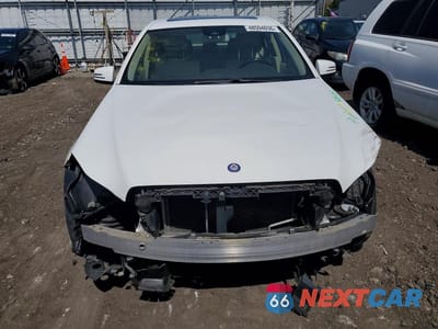 Piąte zdjęcie samochodu w środku: 2015 MERCEDES-BENZ E 350 4MATIC VIN:WDDHF8JB9FB144908 - miniatura