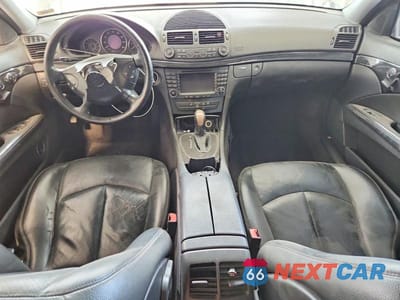 Zdjęcie 8 z 13 samochodu: 2005 MERCEDES-BENZ E 320 CDI VIN:WDBUF26J05A570737 - miniatura