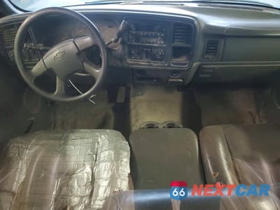 Zdjęcie 8 z 12 samochodu: 2005 CHEVROLET SILVERADO C1500 VIN:1GCEC14TX5Z318377 - miniatura
