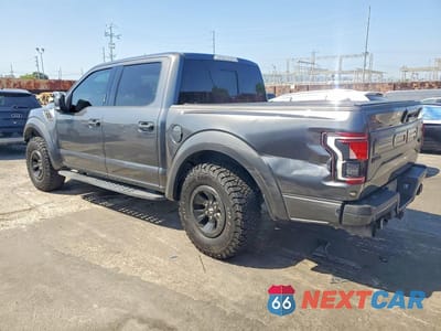 Drugie zdjęcie samochodu z przodu: 2018 FORD F150 RAPTOR VIN:1FTFW1RG2JFE48527 - miniatura