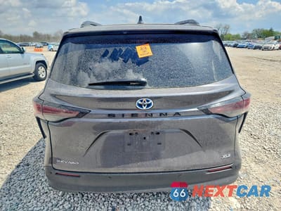 Zdjęcie 6 z 13 samochodu: 2025 TOYOTA SIENNA XLE 7-PASSENGER VIN:5TDYSKFCXSS211443 - miniatura