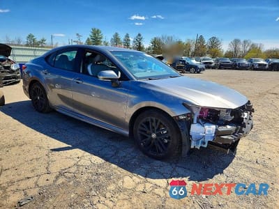 Czwarte zdjęcie samochodu z boku: 2025 TOYOTA CAMRY SE VIN:4T1DAACK2SU634824 - miniatura