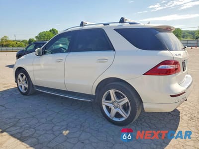 Drugie zdjęcie samochodu z przodu: 2015 MERCEDES-BENZ ML 400 4MATIC VIN:4JGDA5GB0FA591786 - miniatura