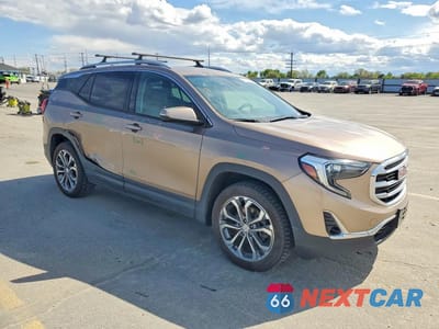Czwarte zdjęcie samochodu z boku: 2018 GMC TERRAIN SLT VIN:3GKALVEX3JL267477 - miniatura