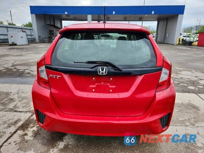 Zdjęcie 6 z 12 samochodu: 2016 HONDA FIT LX VIN:JHMGK5H51GX006881 - miniatura