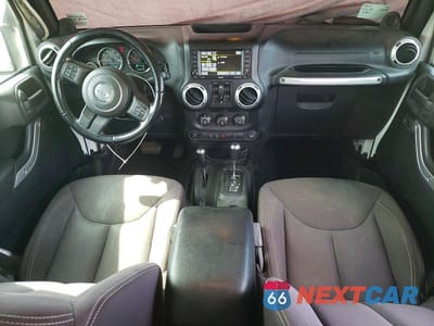 Zdjęcie 8 z 13 samochodu: 2013 JEEP WRANGLER UNLIMITED SAHARA VIN:1C4BJWEG5DL629403 - miniatura