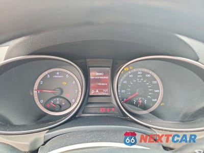 Zdjęcie 9 z 13 samochodu: 2014 HYUNDAI SANTA FE SPORT 2.4L VIN:5XYZT3LB8EG145477 - miniatura