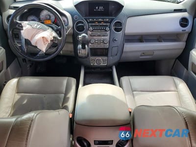 Zdjęcie 8 z 12 samochodu: 2014 HONDA PILOT TOURING VIN:5FNYF4H93EB025625 - miniatura