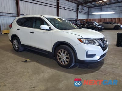 Czwarte zdjęcie samochodu z boku: 2017 NISSAN ROGUE S VIN:JN8AT2MT0HW139781 - miniatura