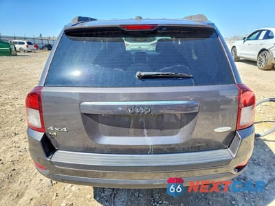 Zdjęcie 6 z 11 samochodu: 2015 JEEP COMPASS LATITUDE VIN:1C4NJDEB8FD303484 - miniatura